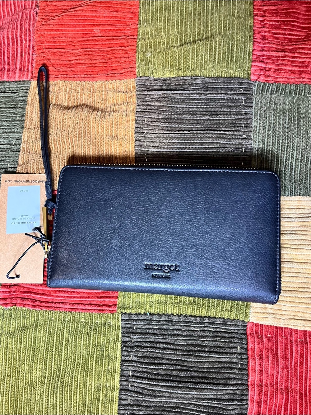 margot Black Leather Zip Around Wristlet Wallet-NWT